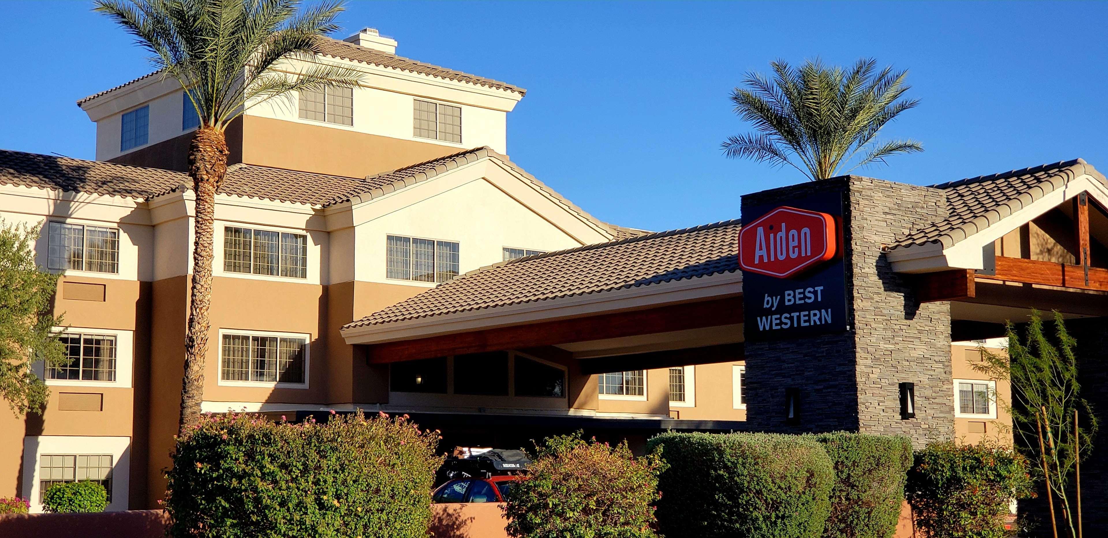 Aiden By Best Western Scottsdale North Екстериор снимка