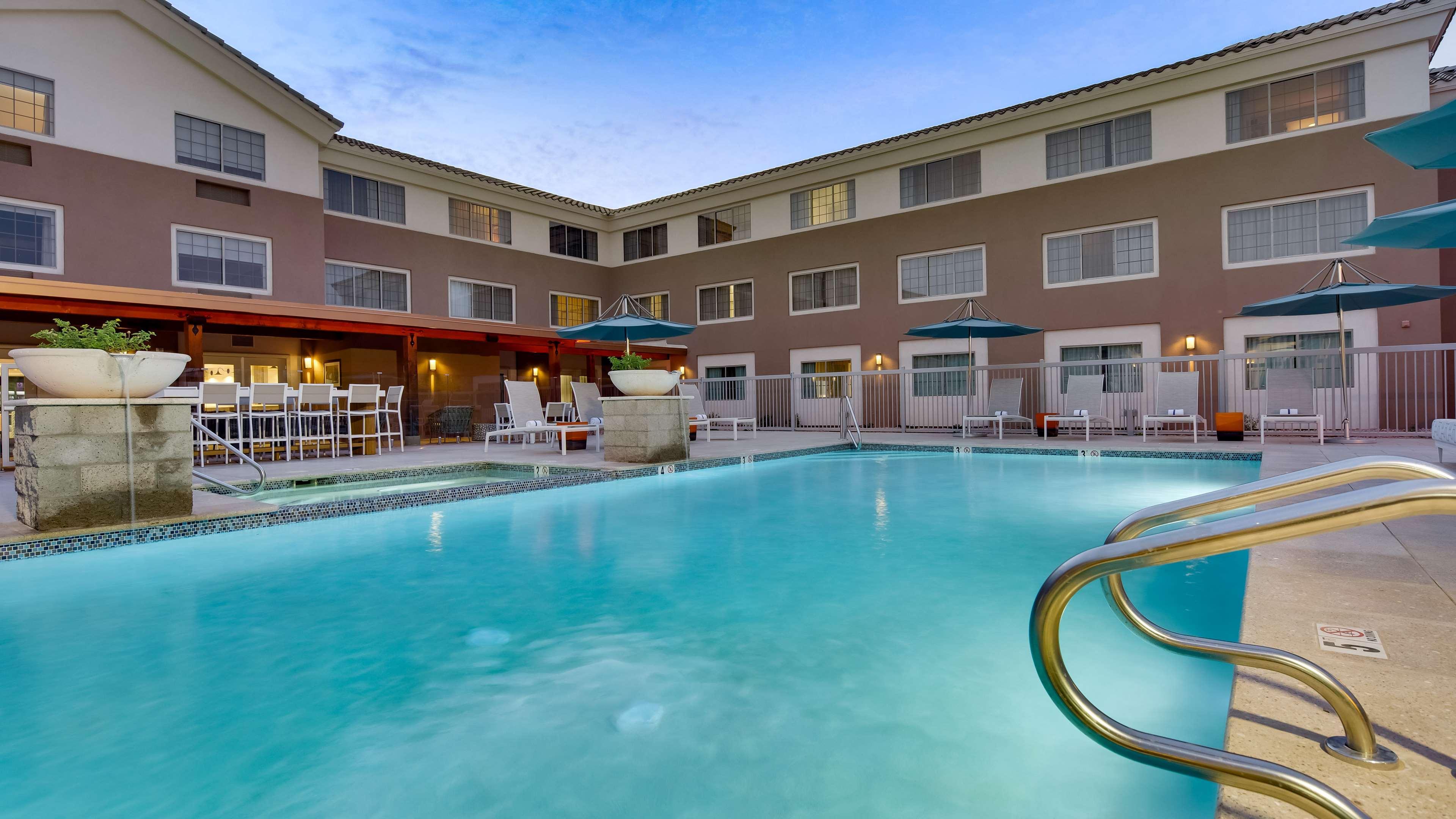 Aiden By Best Western Scottsdale North Екстериор снимка